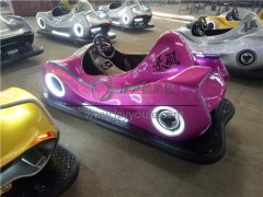 新型游樂設備碰碰車也能做到暴風漂移？