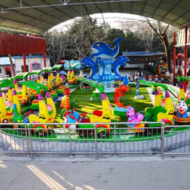 孩子在公園玩游樂設備時候要注意的一些細節