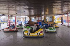 游樂設備碰碰車應該選擇什么樣的場地呢？